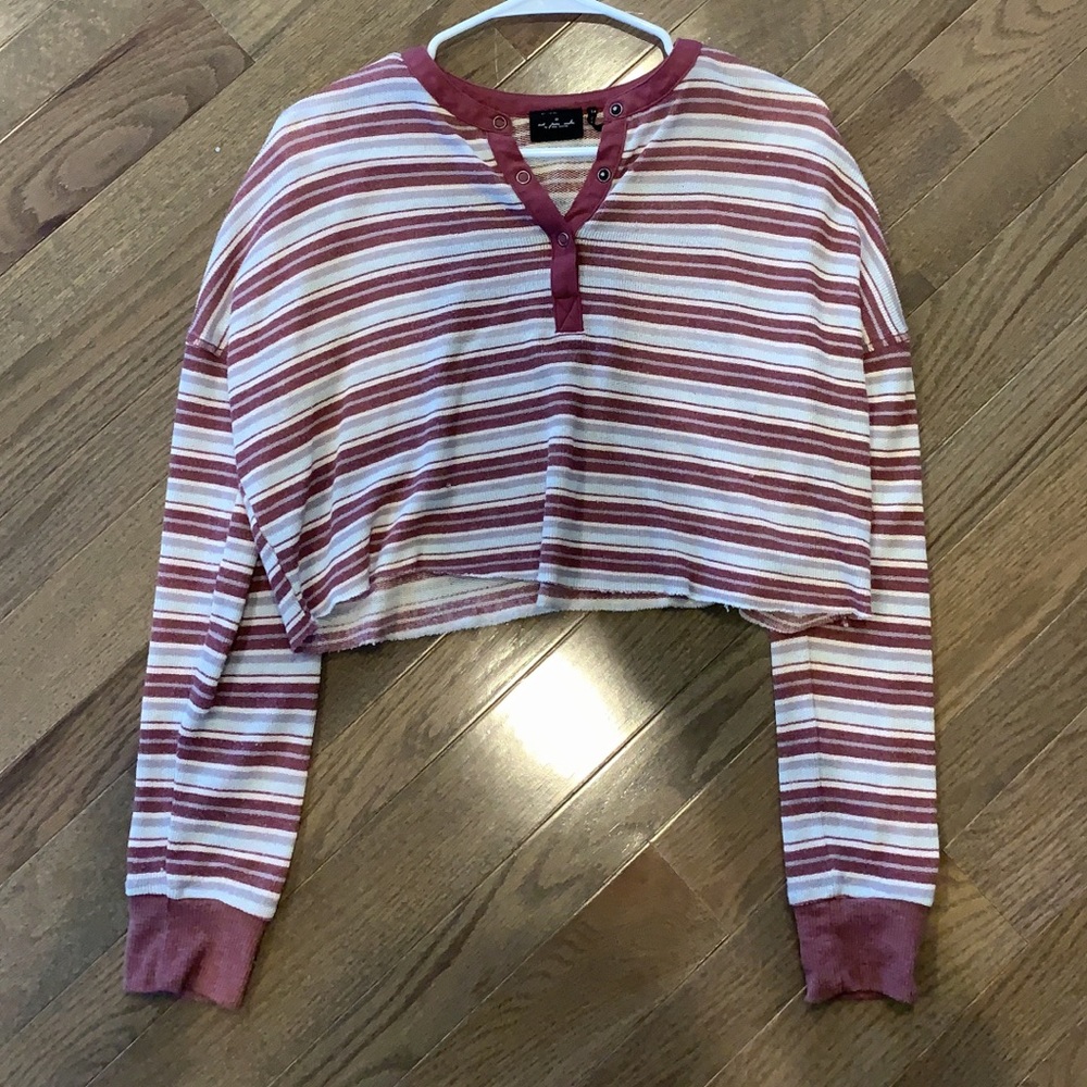 Cropped tee